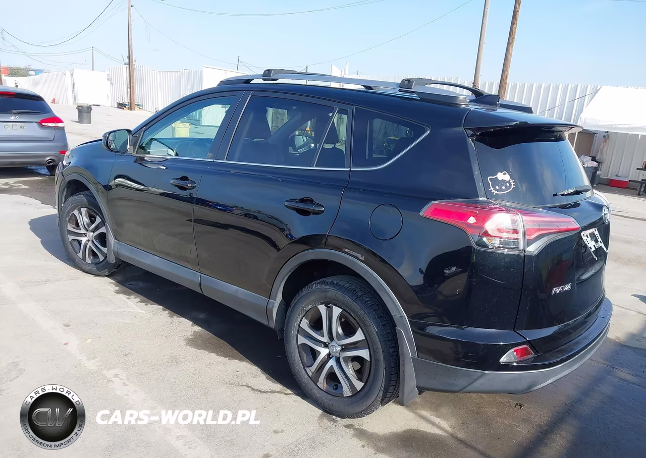 2017 Toyota Rav4 Le VIN:2T3ZFREV5HW376523 - 3