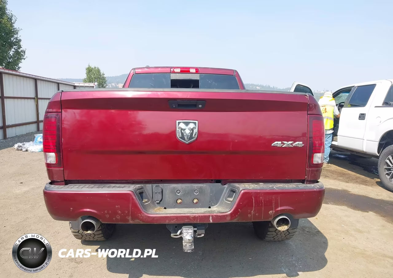2016 Ram 1500 Sport VIN:1C6RR7HT6GS313032 - 17