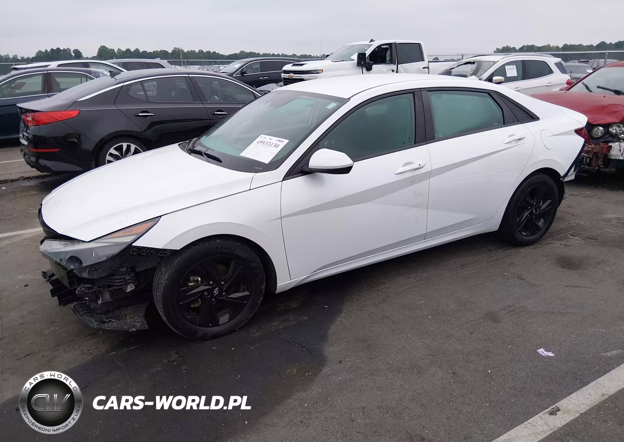 2022 Hyundai Elantra Sel VIN:5NPLM4AG1NH057869 - 2