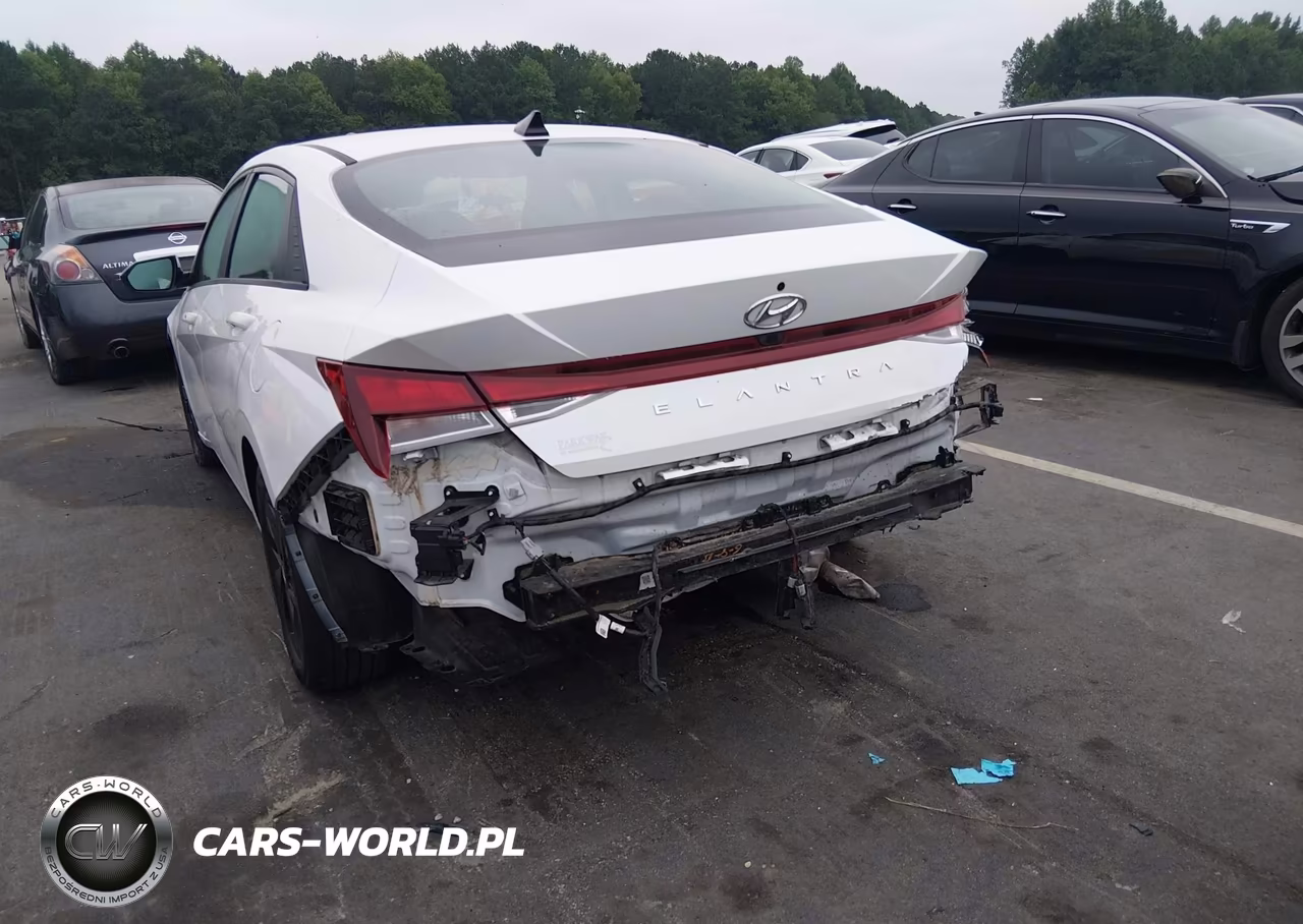 2022 Hyundai Elantra Sel VIN:5NPLM4AG1NH057869 - 6
