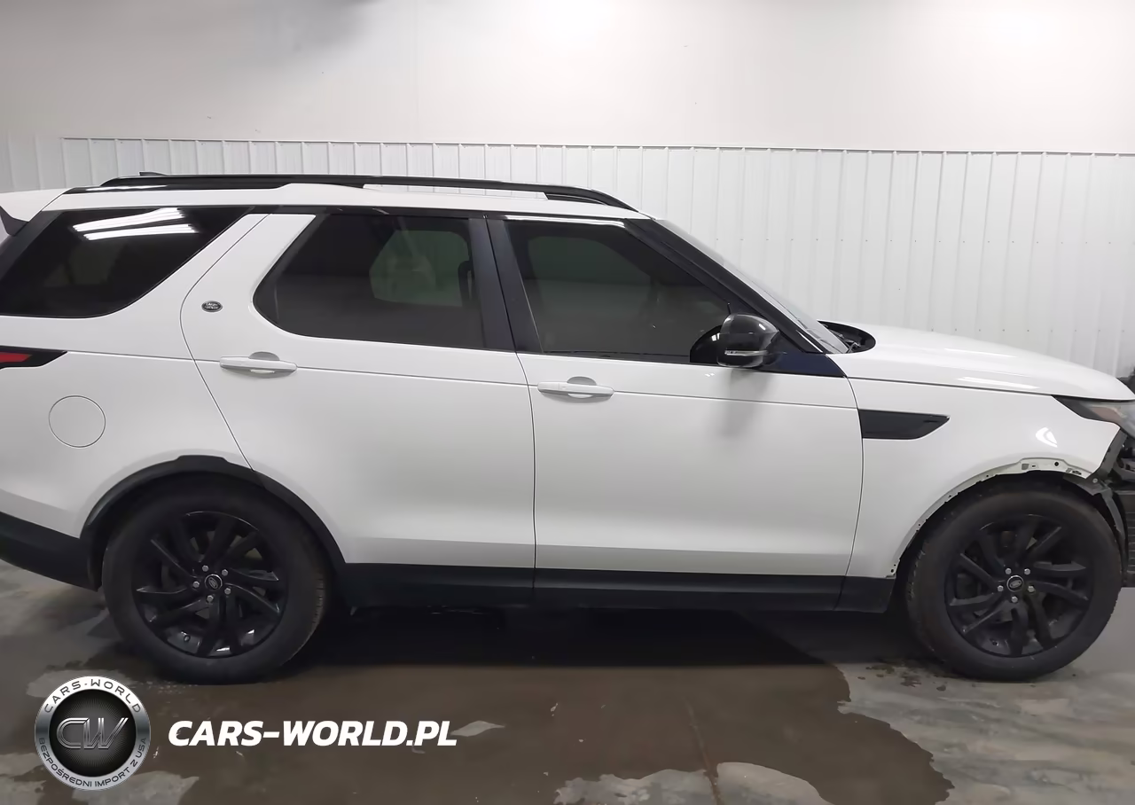 2017 Land Rover Discovery Hse VIN:SALRRBBK6HA009596 - 14