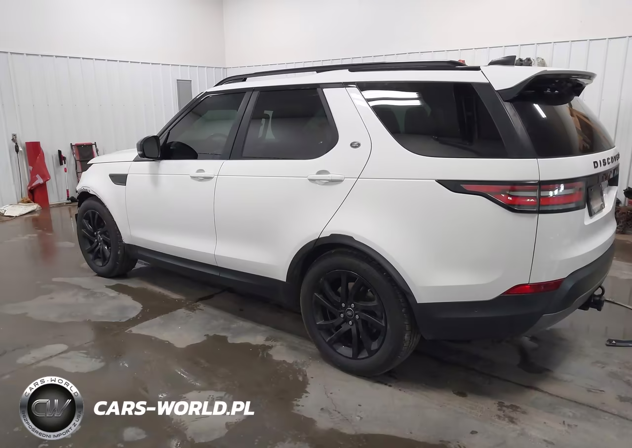 2017 Land Rover Discovery Hse VIN:SALRRBBK6HA009596 - 3