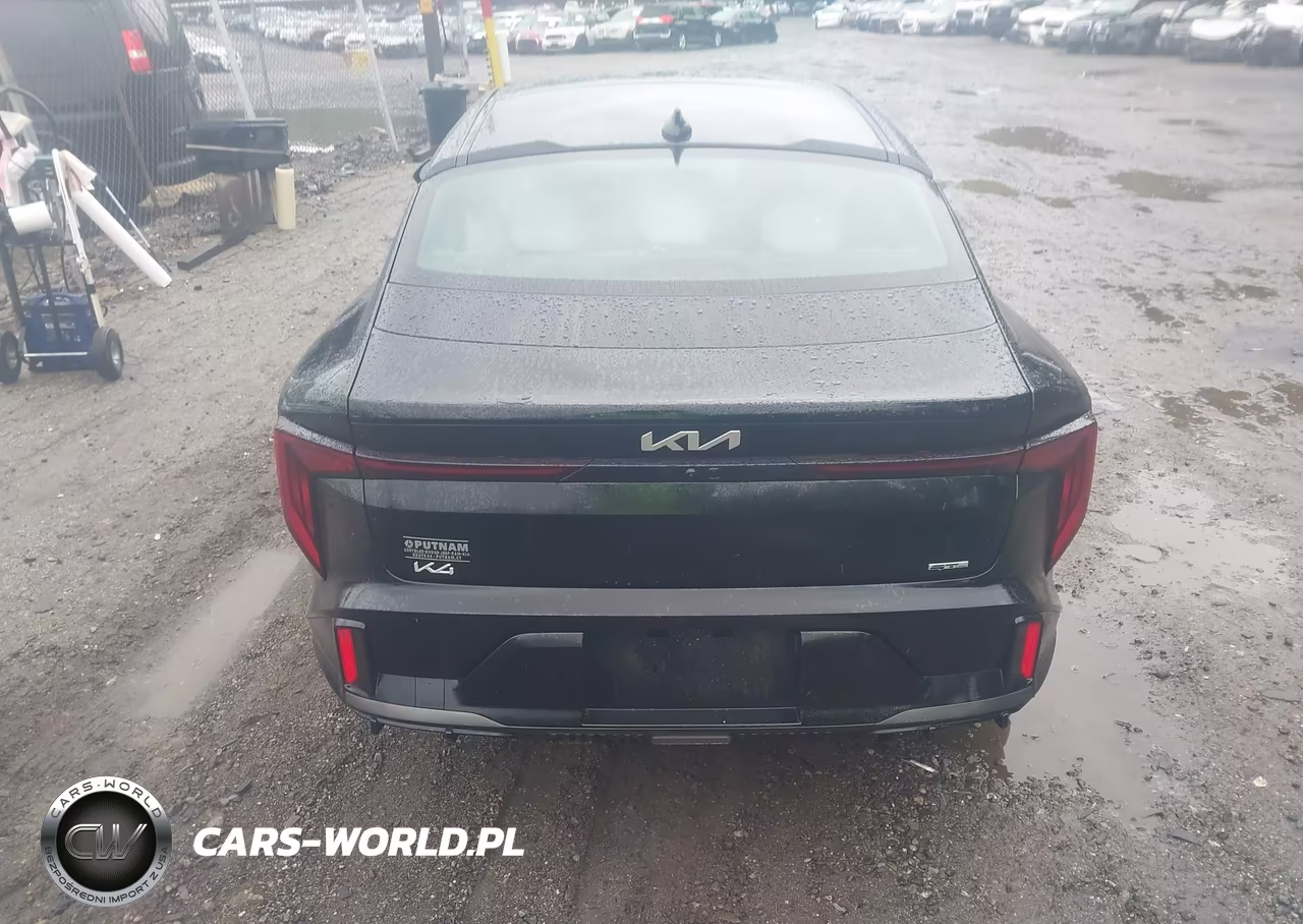 2025 Kia K4 Gt-Line VIN:3KPFW4DE8SE139244 - 17