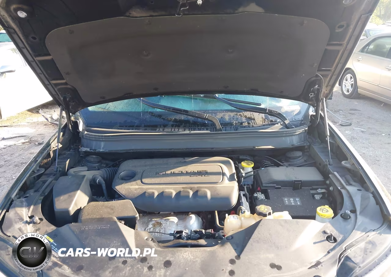 2020 Jeep Cherokee Latitude Fwd VIN:1C4PJLCB3LD596700 - 10