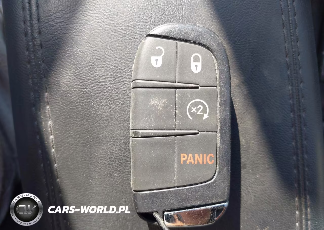 2025 Jeep Compass Limited 4X4 VIN:3C4NJDCN0ST613940 - 11