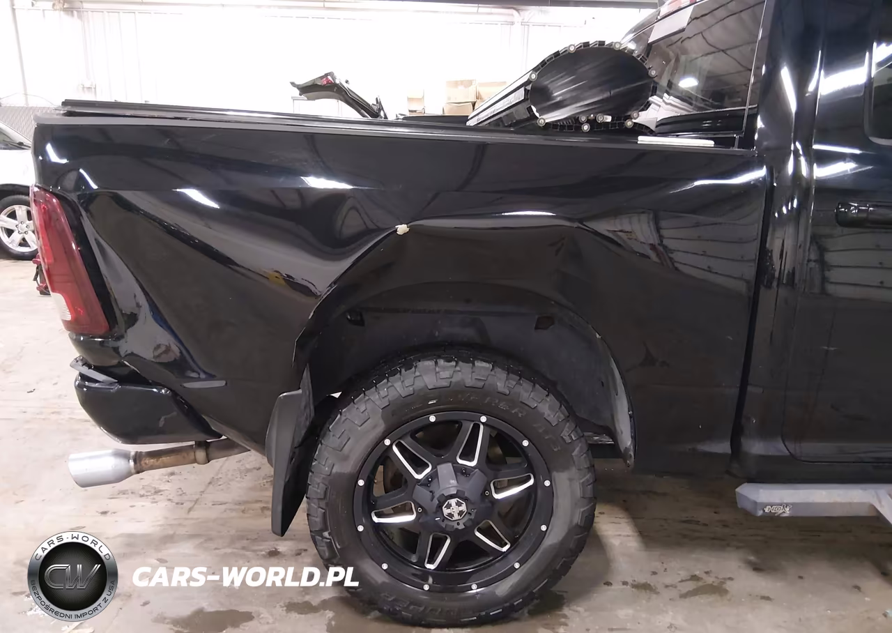 2014 Ram 1500 Sport VIN:1C6RR7MT7ES116700 - 19