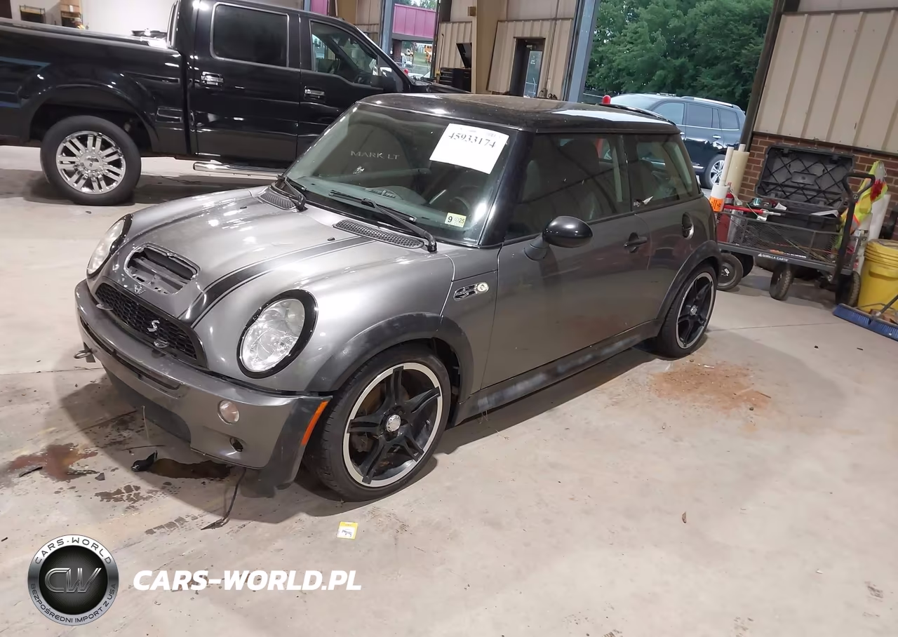 2003 Mini Cooper S VIN:WMWRE33403TD72479 - 2