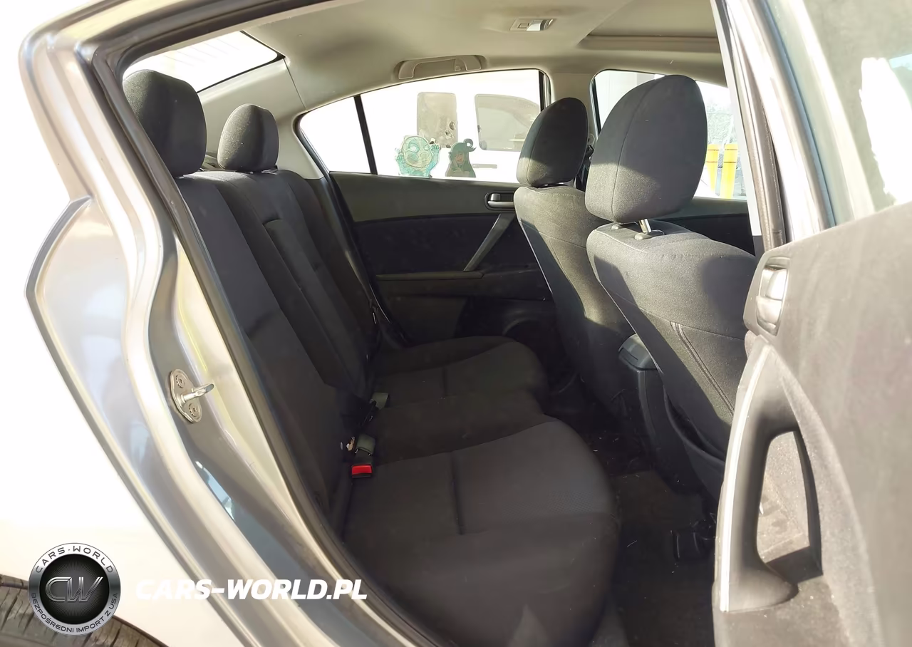 2011 Mazda Mazda3 I Touring VIN:JM1BL1VF2B1364288 - 8