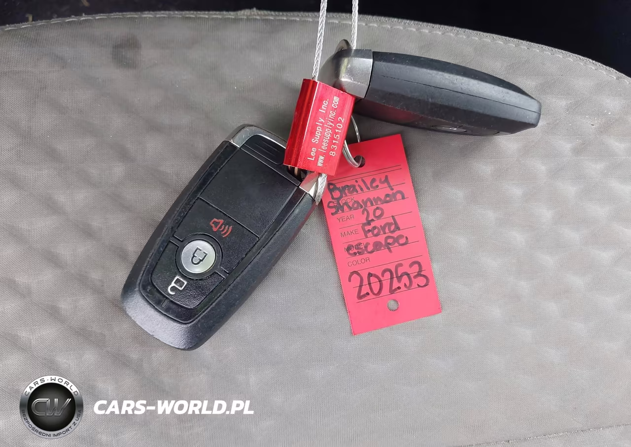 2020 Ford Escape Se VIN:1FMCU0G66LUA23416 - 11