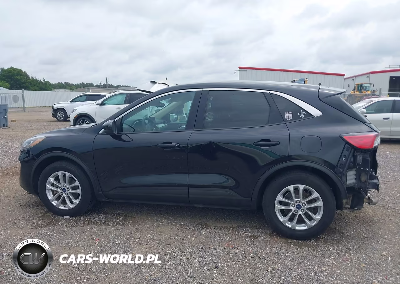 2020 Ford Escape Se VIN:1FMCU0G66LUA23416 - 15