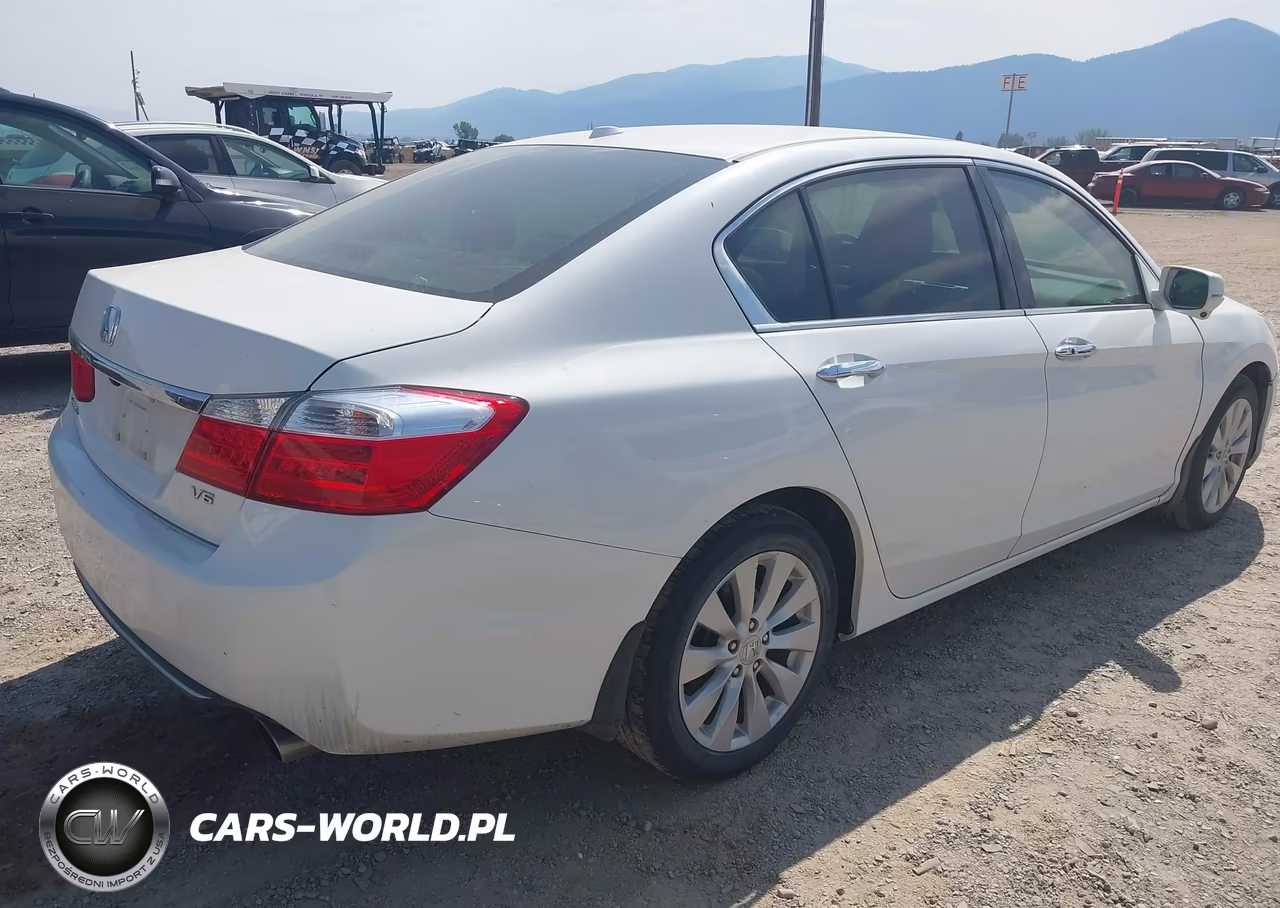 2015 Honda Accord Ex-L V-6 VIN:1HGCR3F83FA030650 - 4