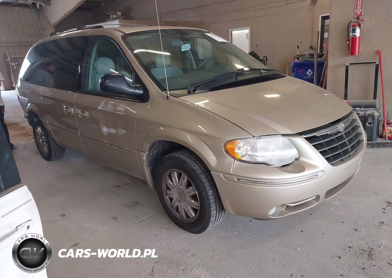 2005 Chrysler Town & Country Limited