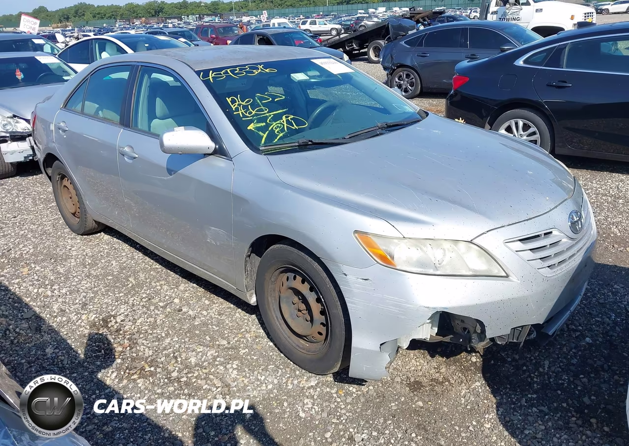 2008 Toyota Camry Le – zdjęcie 1 z 12