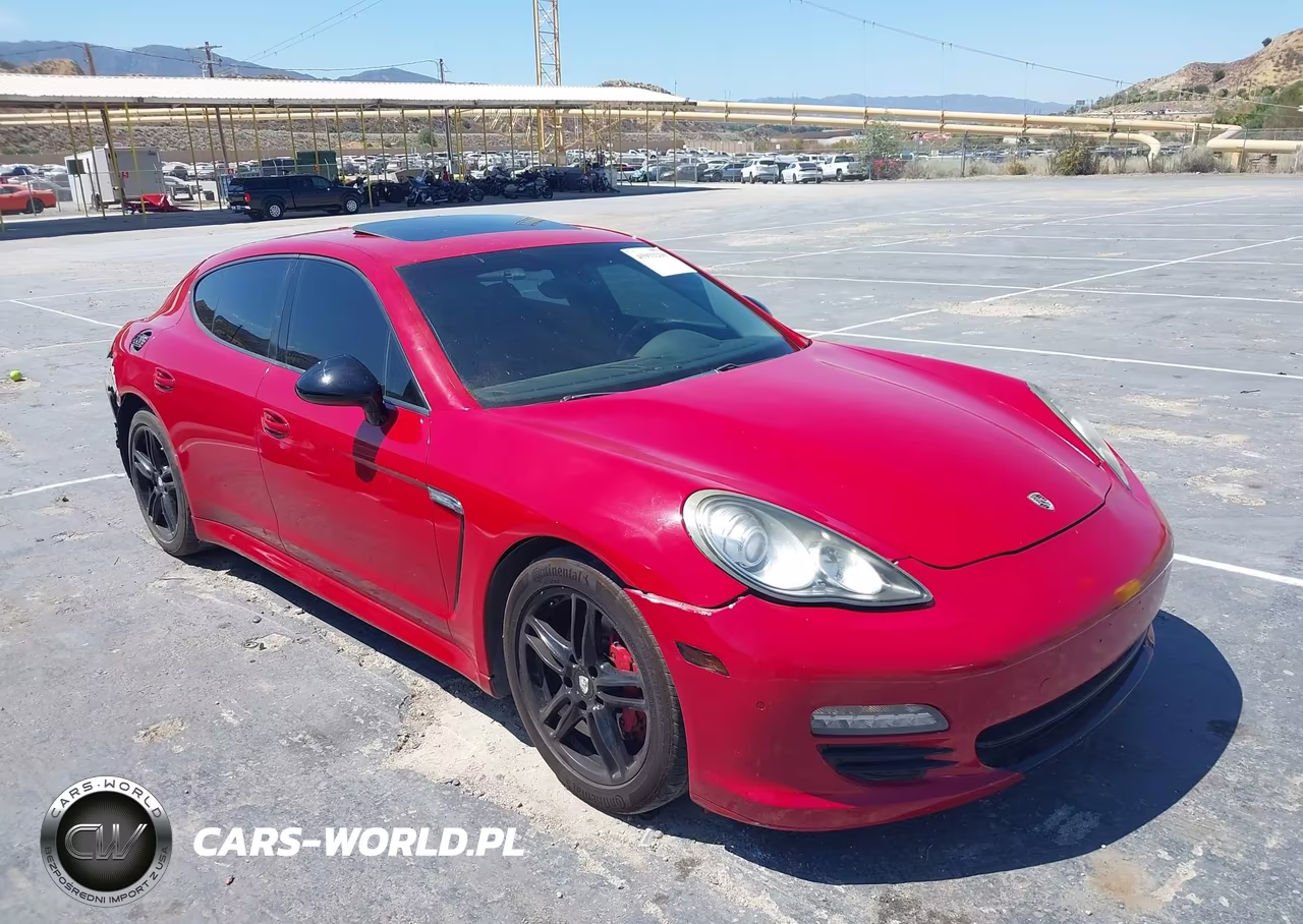 2011 Porsche Panamera 4