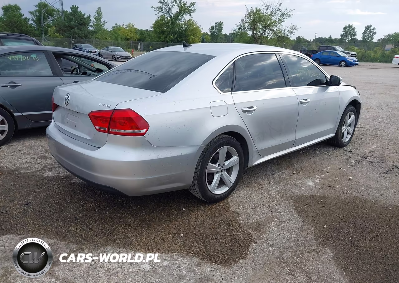 2014 Volkswagen Passat 1.8T Se VIN:1VWBS7A31EC115097 - 4