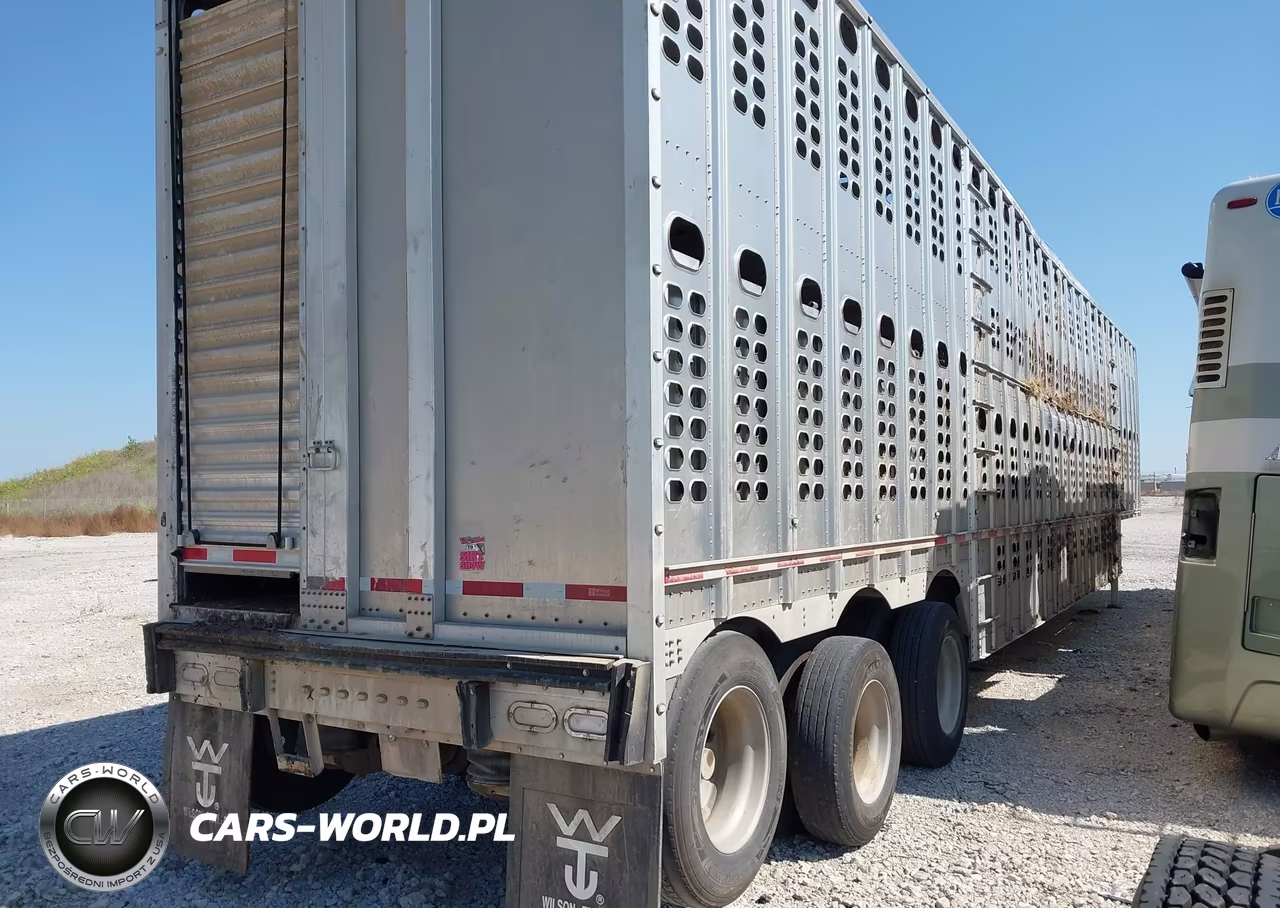 2019 Wilson Trailer Co Unknown VIN:1W16533A6K5555645 - 4
