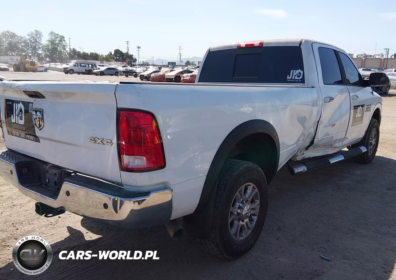 2013 Ram 2500 Slt VIN:3C6UR5JL6DG538059 - 4