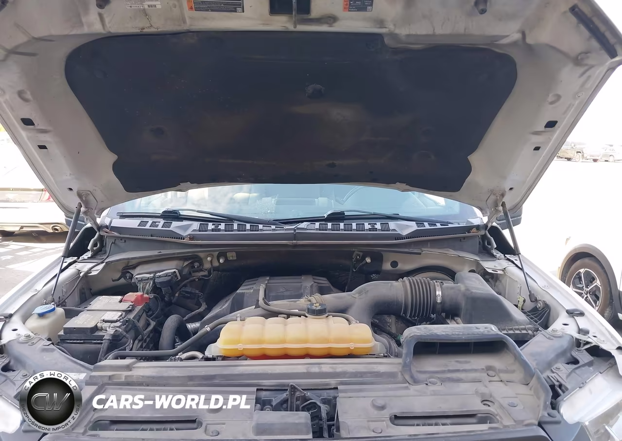 2016 Ford F-150 Xl VIN:1FTMF1CP0GKD52041 - 10