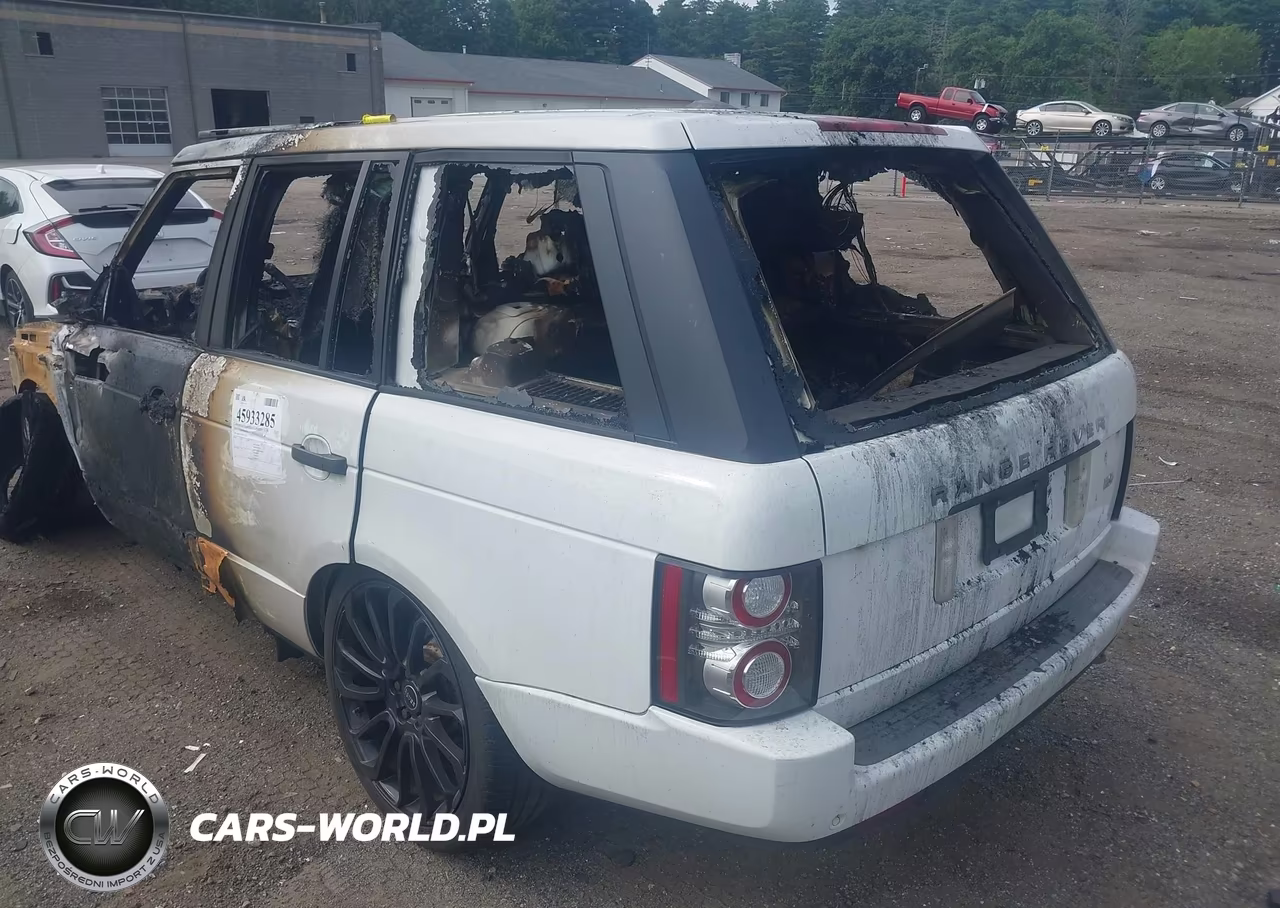 2011 Land Rover Range Rover Hse VIN:SALMF1D42BA335463 - 3