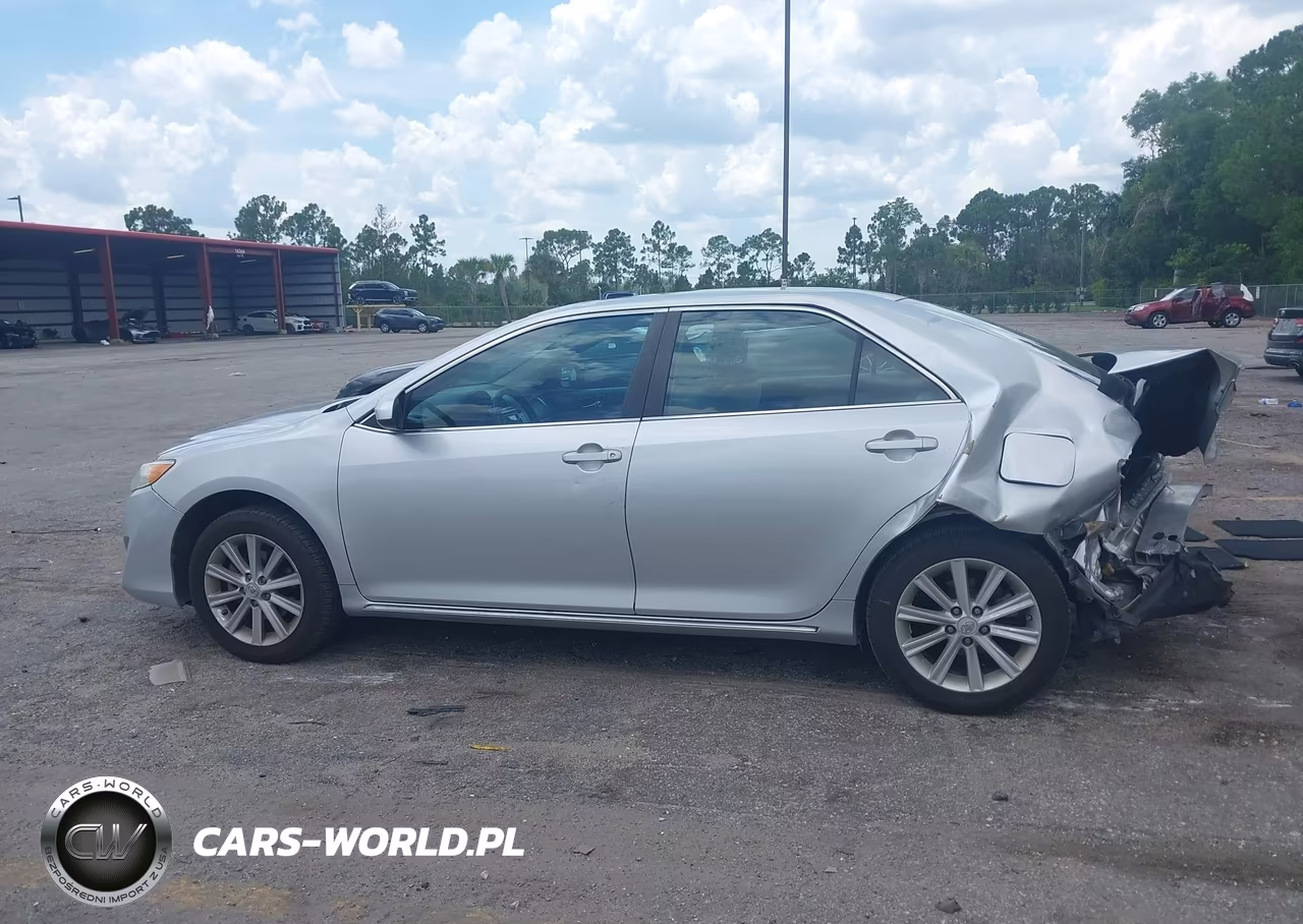 2012 Toyota Camry Xle VIN:4T1BF1FK2CU068413 - 14