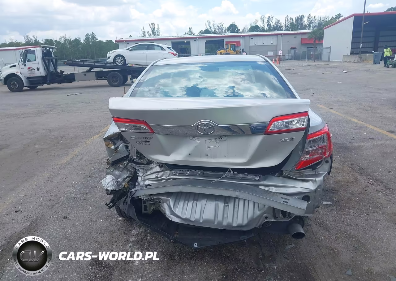 2012 Toyota Camry Xle VIN:4T1BF1FK2CU068413 - 16