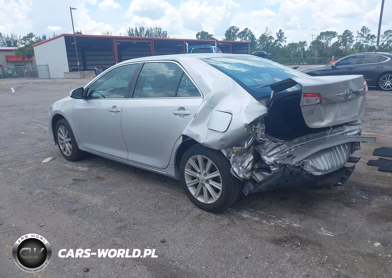 2012 Toyota Camry Xle VIN:4T1BF1FK2CU068413 - 3