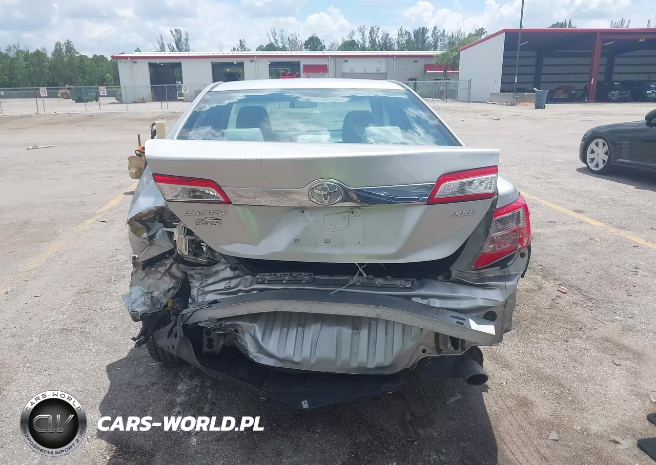2012 Toyota Camry Xle VIN:4T1BF1FK2CU068413 - 6