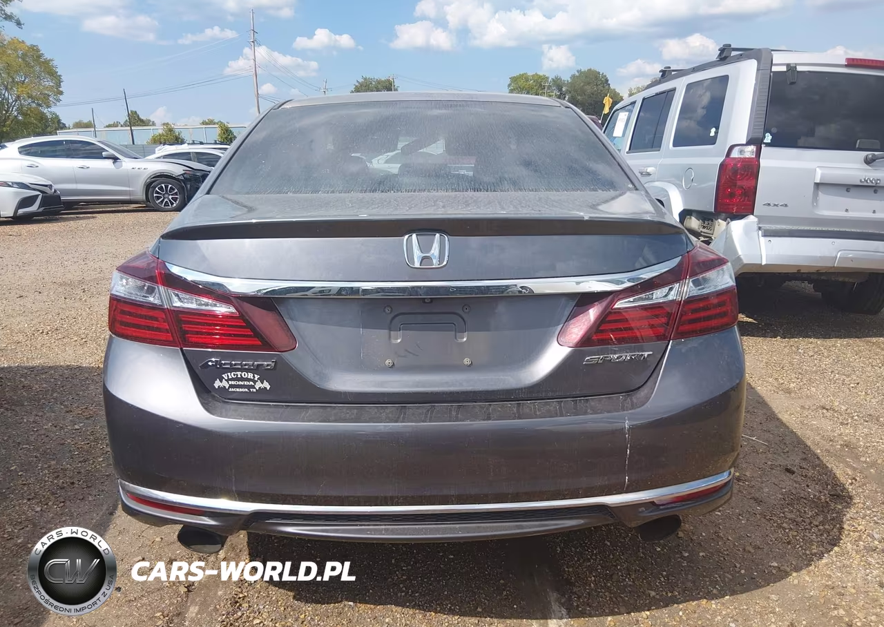 2017 Honda Accord Sport VIN:1HGCR2F53HA065398 - 17