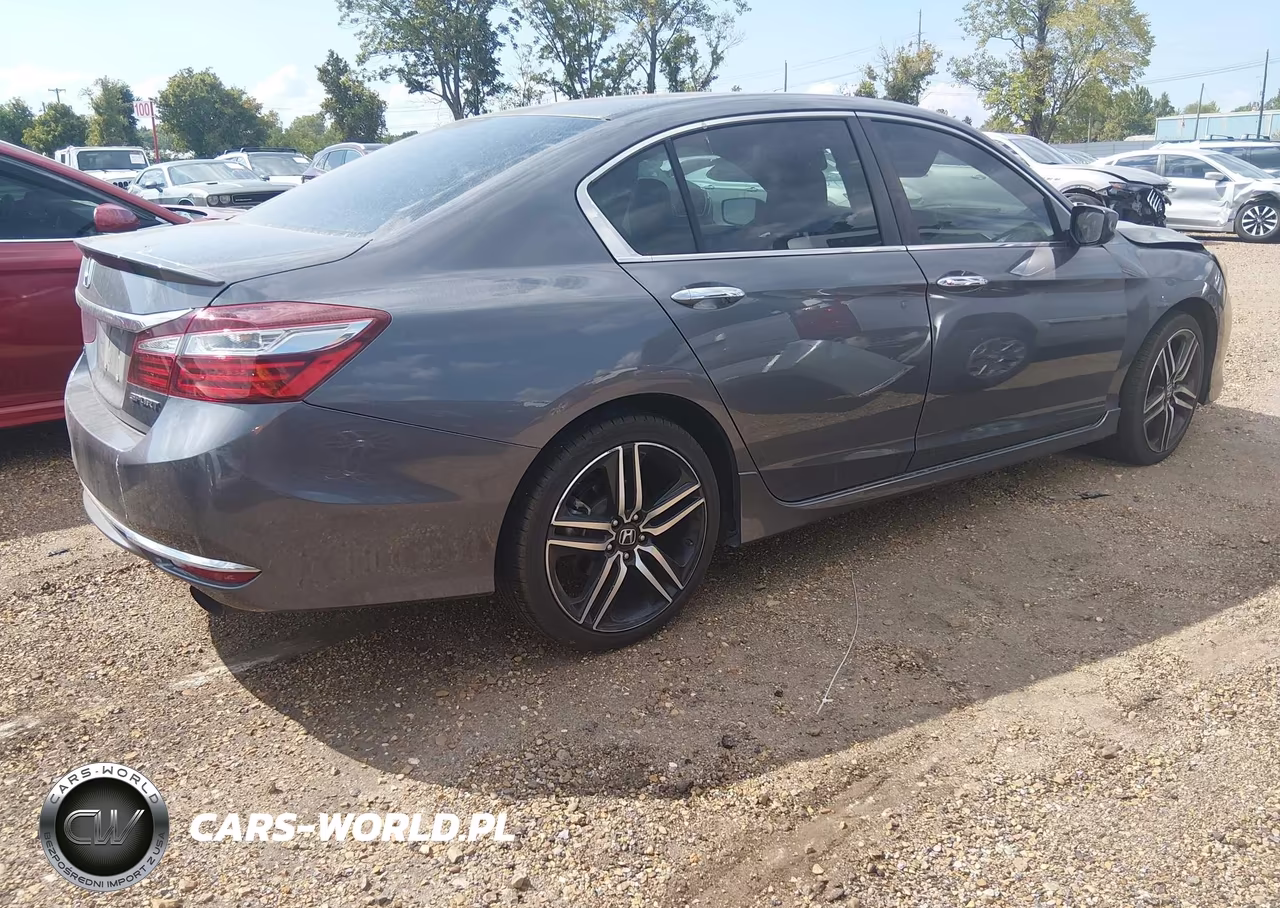 2017 Honda Accord Sport VIN:1HGCR2F53HA065398 - 4