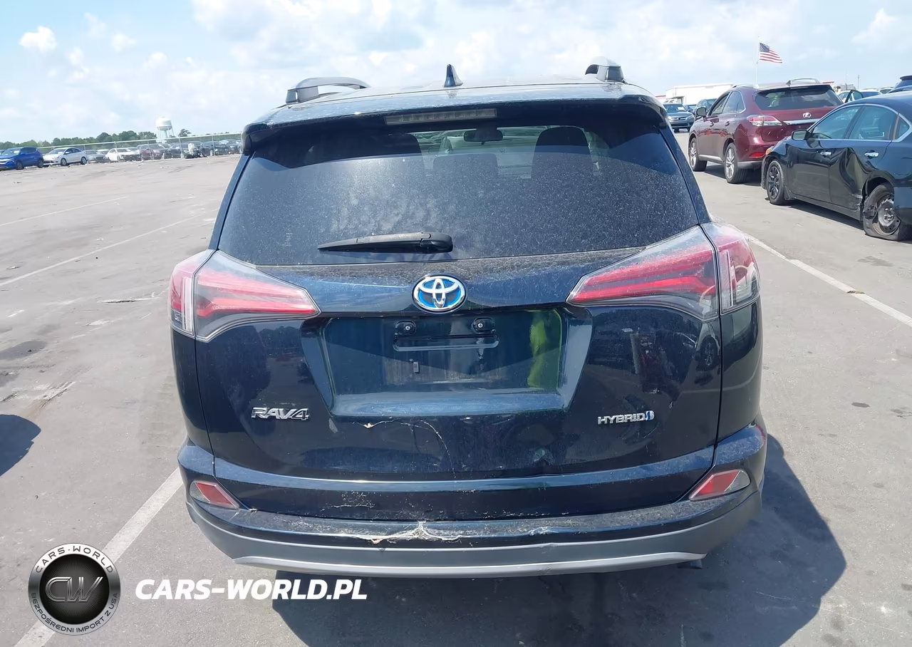 2018 Toyota Rav4 Hybrid Le VIN:JTMRJREVXJD235867 - 16