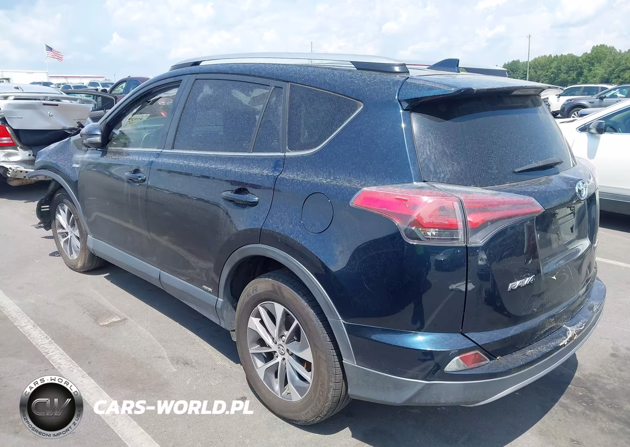 2018 Toyota Rav4 Hybrid Le VIN:JTMRJREVXJD235867 - 3