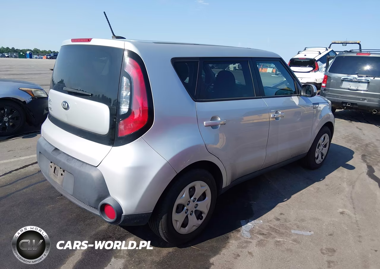 2015 Kia Soul VIN:KNDJN2A28F7814401 - 4