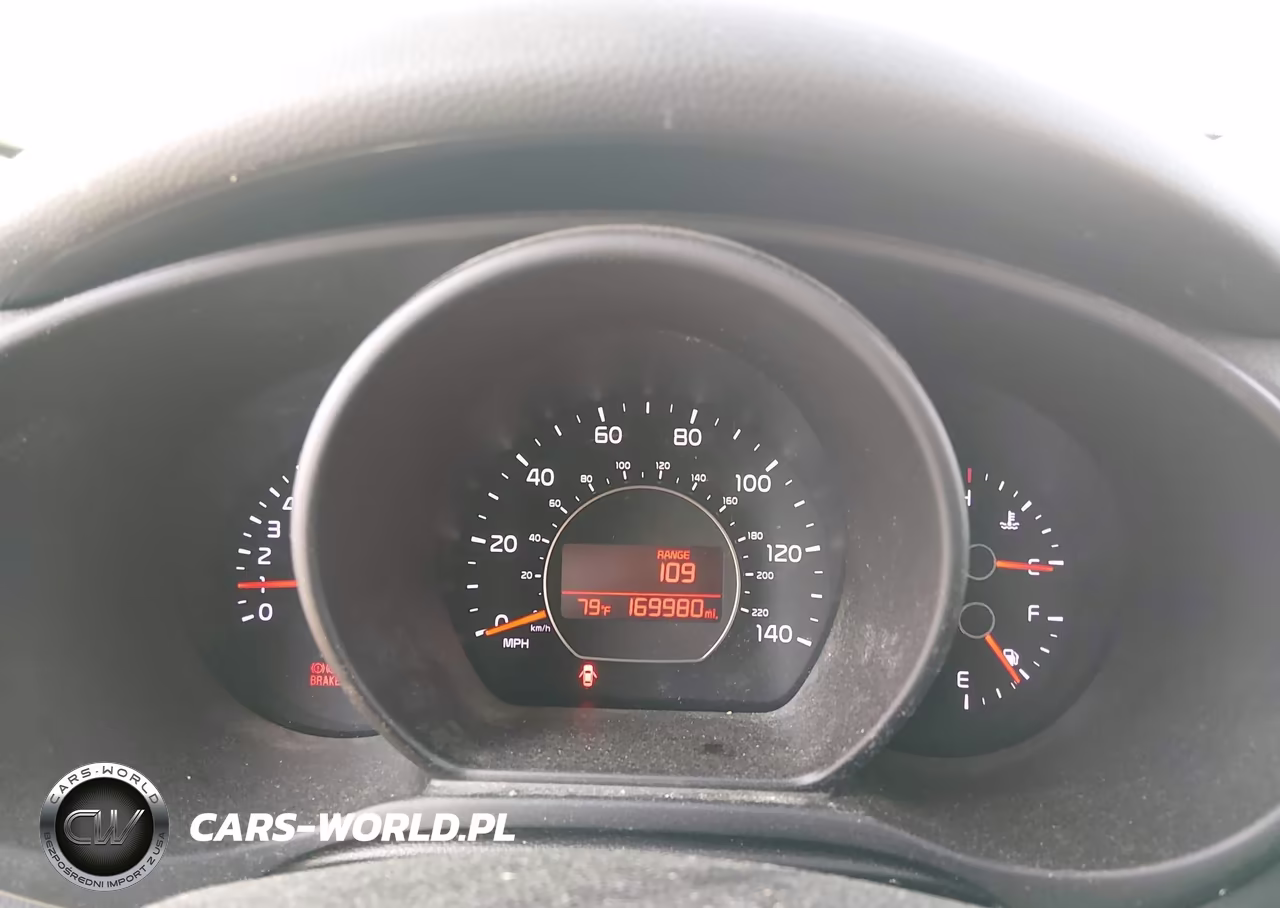 2015 Kia Soul VIN:KNDJN2A28F7814401 - 7