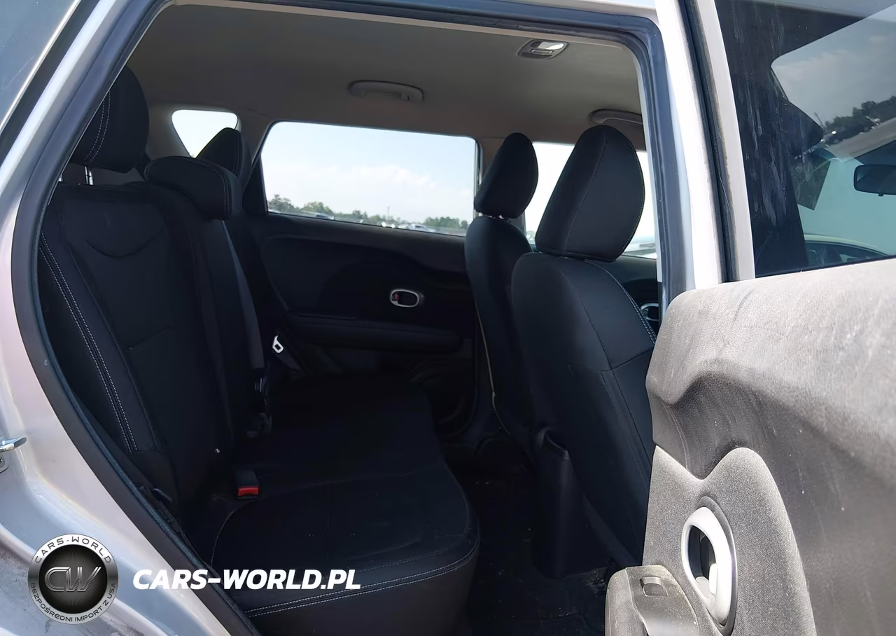 2015 Kia Soul VIN:KNDJN2A28F7814401 - 8