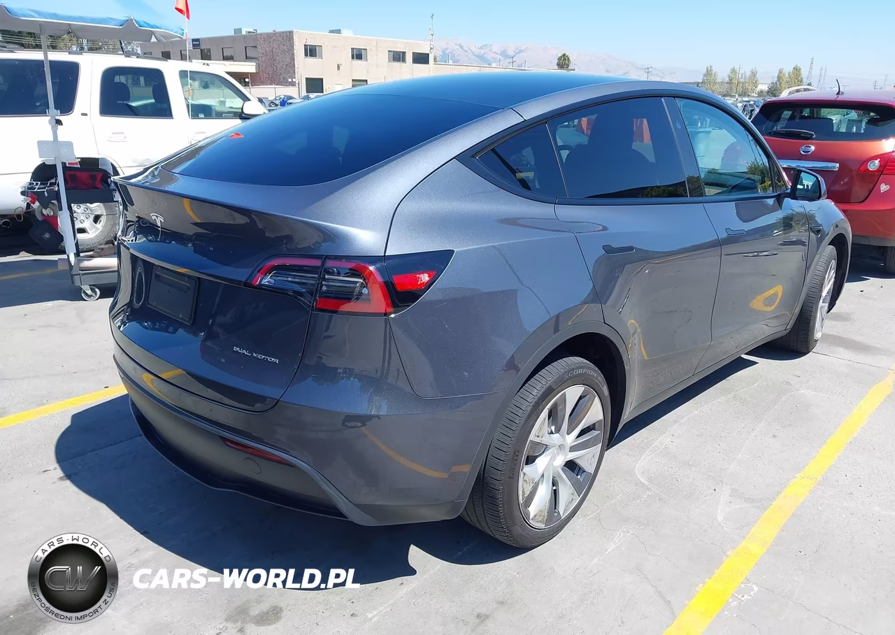 2023 Tesla Model Y Awd-Long Range Dual Motor All-Wheel Drive VIN:7SAYGDEE6PA194667 - 4