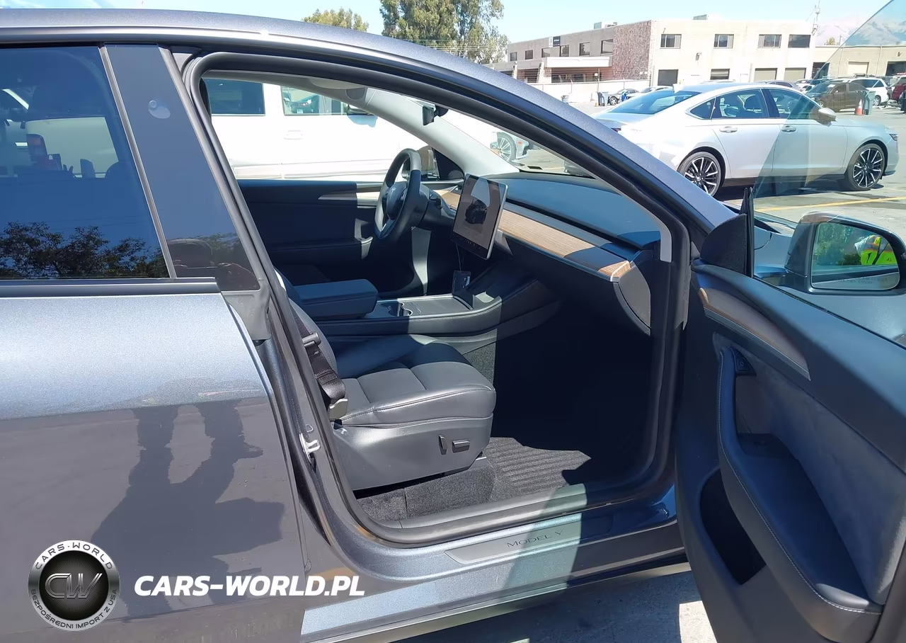 2023 Tesla Model Y Awd-Long Range Dual Motor All-Wheel Drive VIN:7SAYGDEE6PA194667 - 5