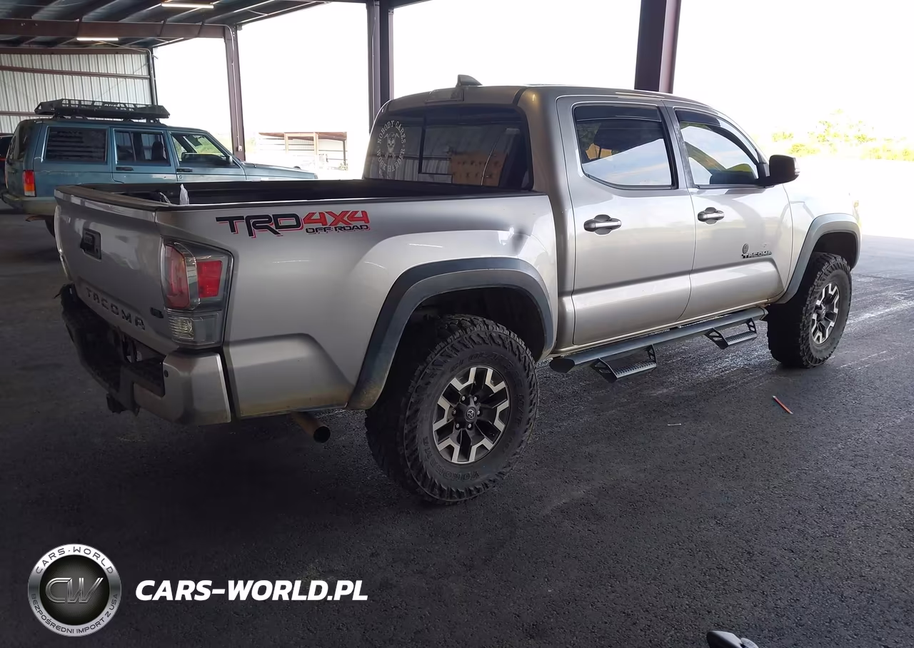 2020 Toyota Tacoma Trd Off-Road VIN:5TFCZ5AN0LX225850 - 4