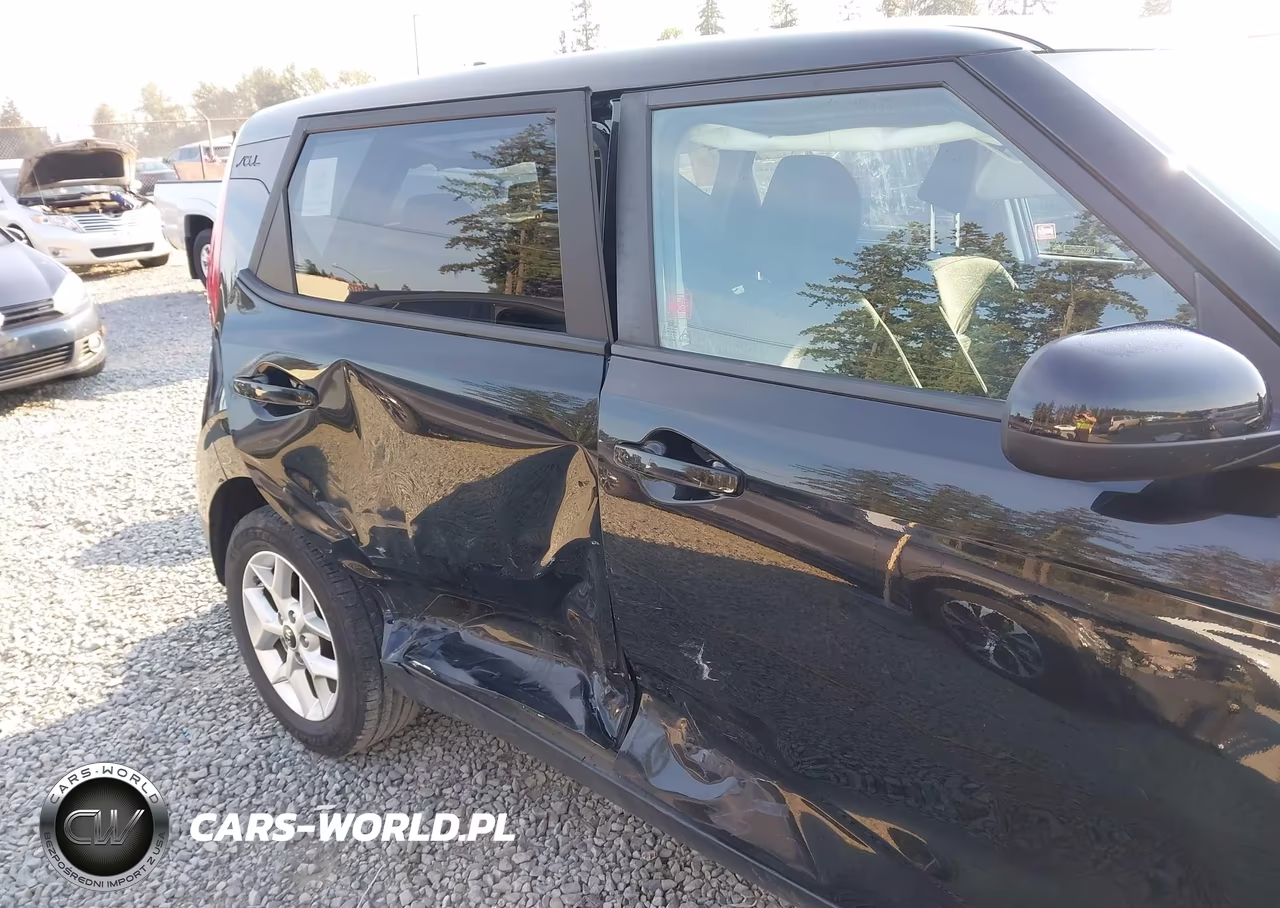2021 Kia Soul S VIN:KNDJ23AU3M7752497 - 6