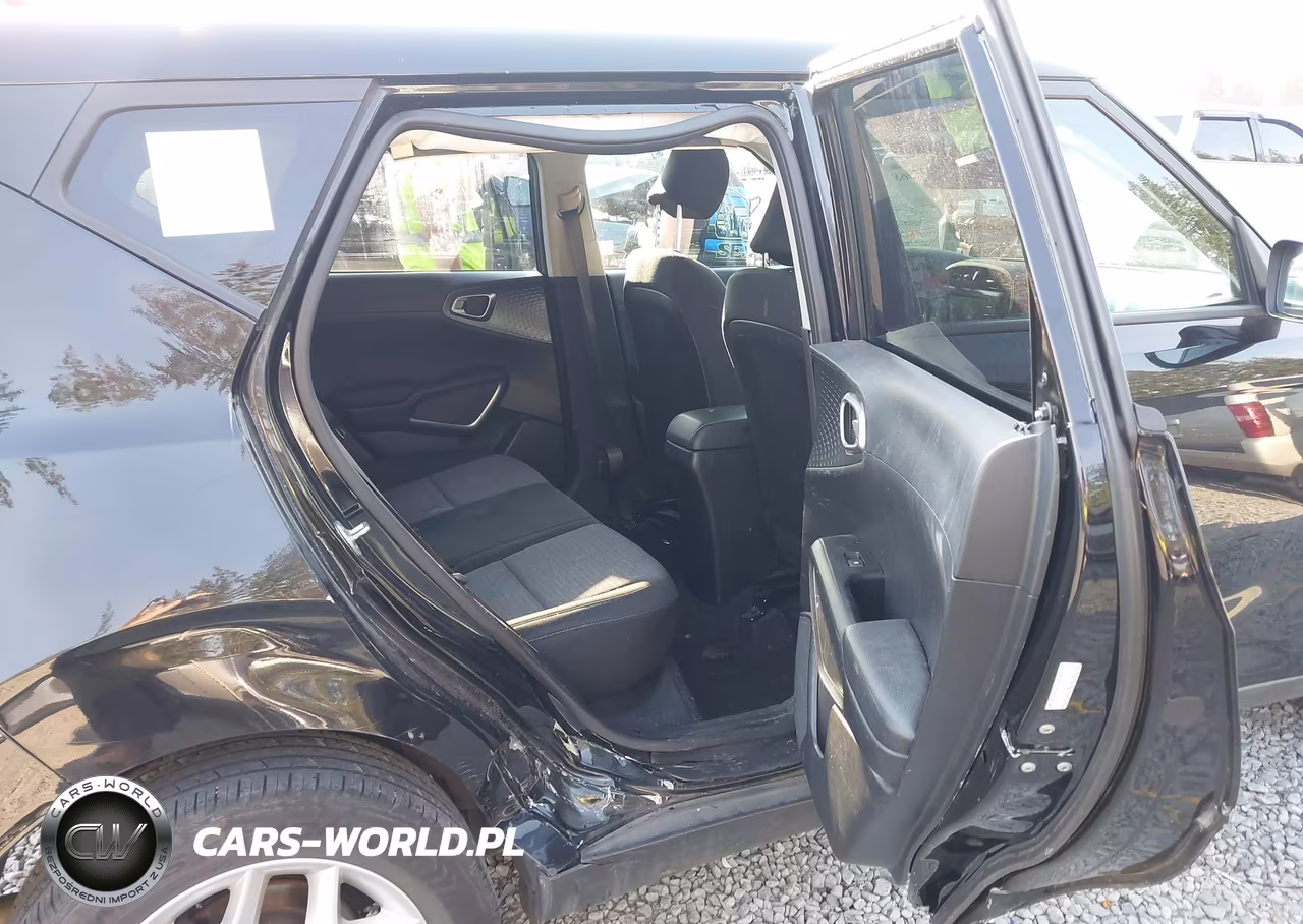 2021 Kia Soul S VIN:KNDJ23AU3M7752497 - 8