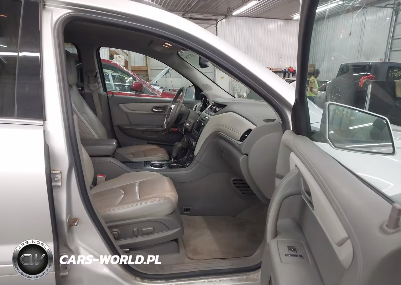 2016 Chevrolet Traverse 2Lt VIN:1GNKRHKD5GJ297114 - 5