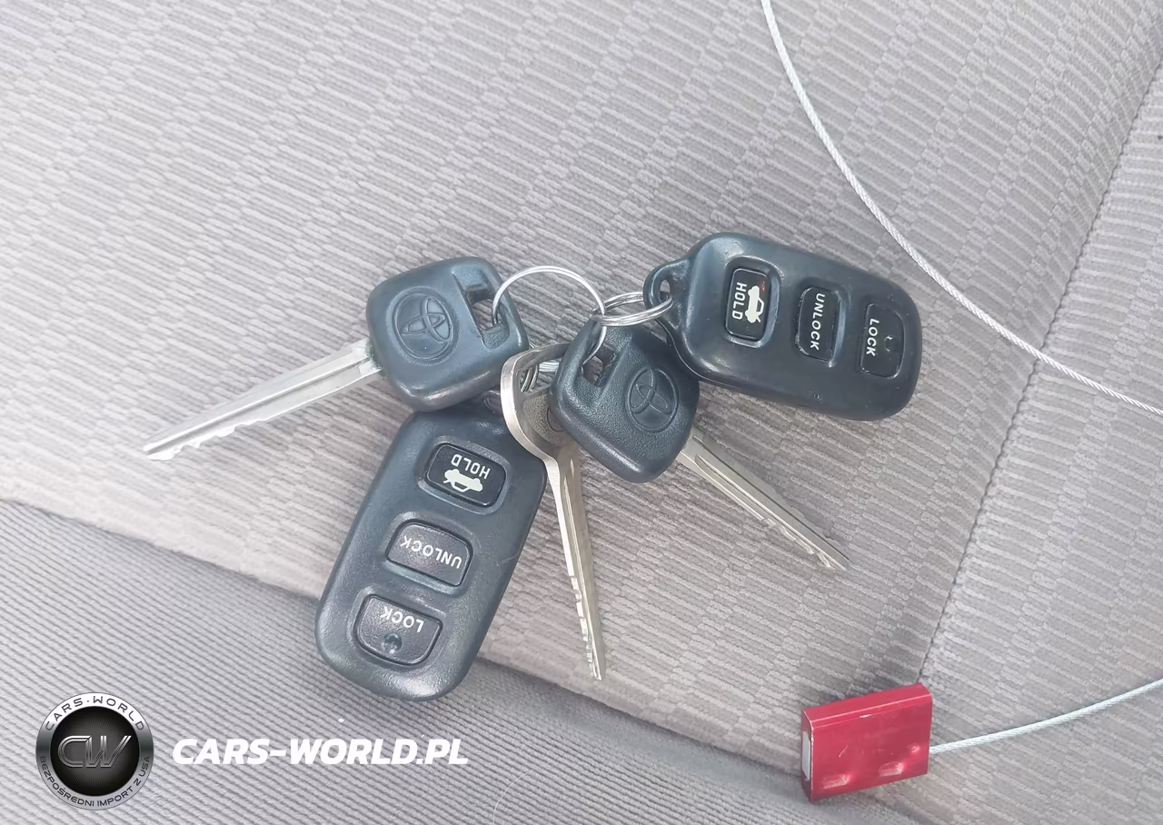 2005 Toyota Camry Le VIN:4T1BE32K75U084386 - 11