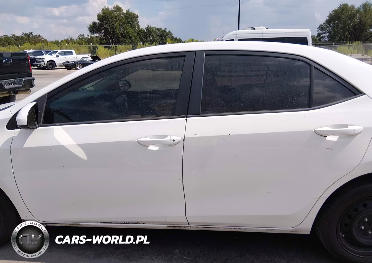 2014 Toyota Corolla Le VIN:5YFBURHEXEP030833 - 15