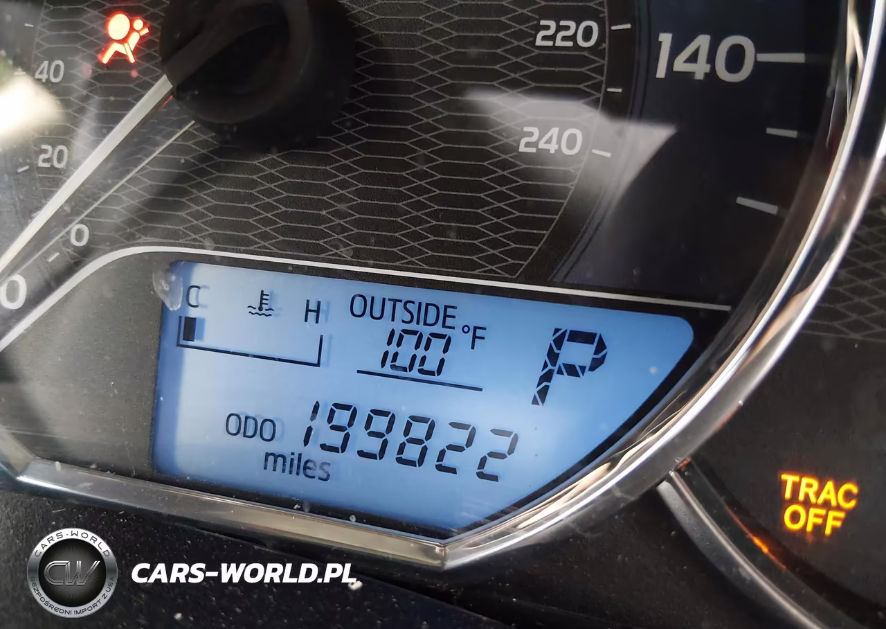 2014 Toyota Corolla Le VIN:5YFBURHEXEP030833 - 16