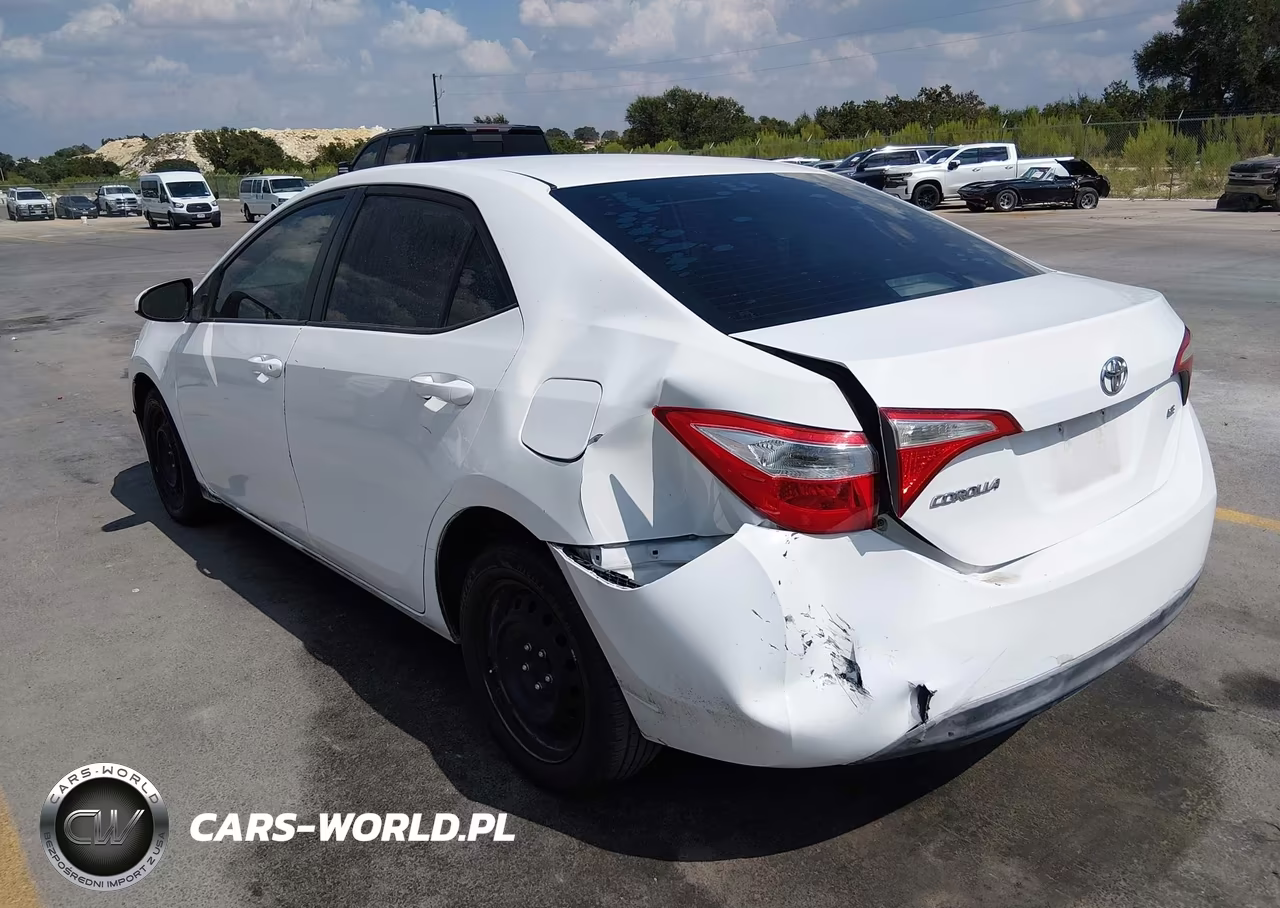 2014 Toyota Corolla Le VIN:5YFBURHEXEP030833 - 3