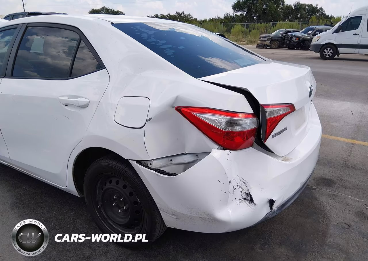 2014 Toyota Corolla Le VIN:5YFBURHEXEP030833 - 6