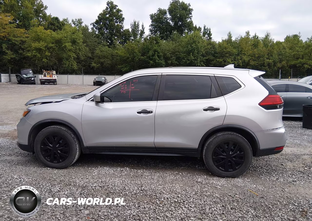 2017 Nissan Rogue S VIN:JN8AT2MV9HW251092 - 15