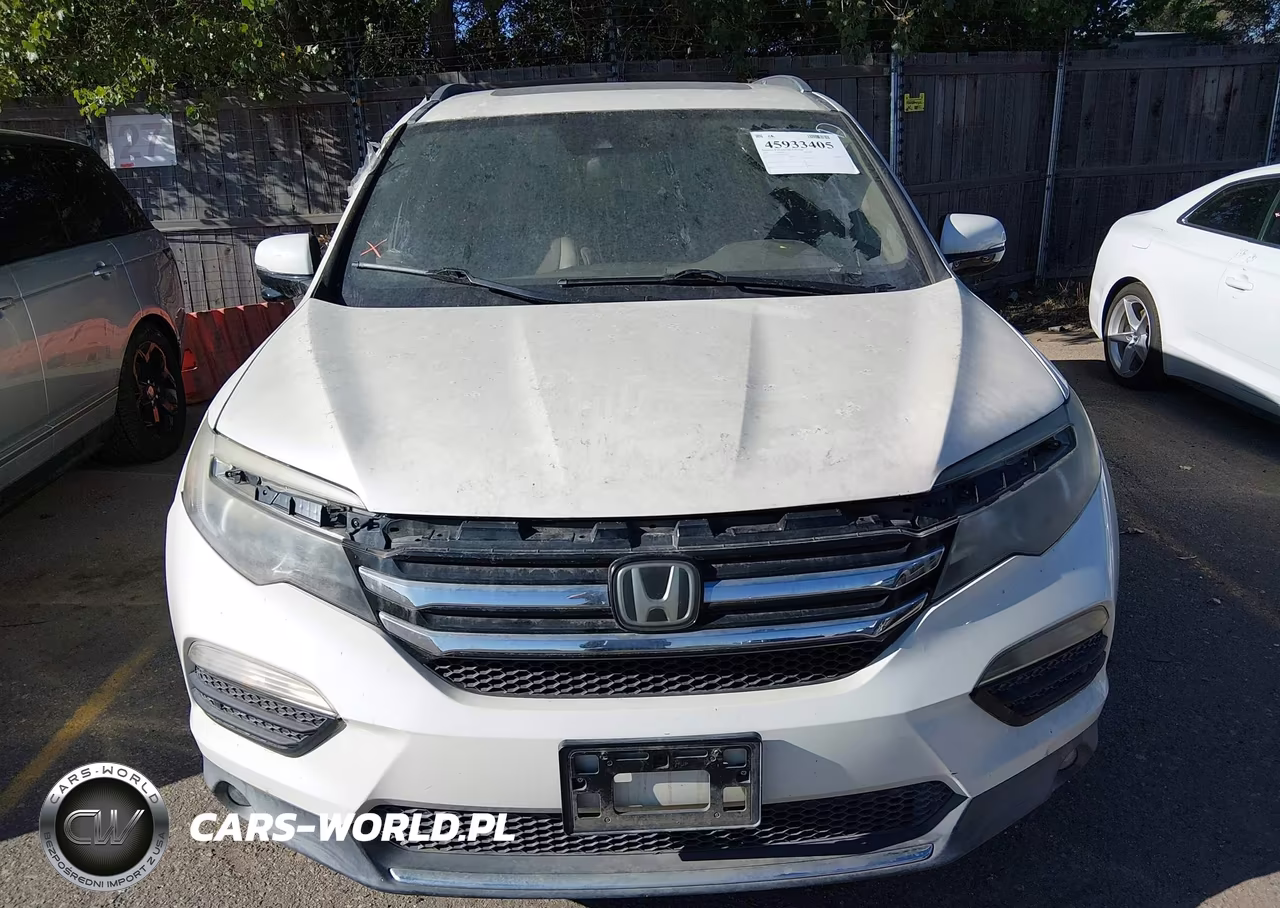 2016 Honda Pilot Touring VIN:5FNYF5H99GB051395 - 12