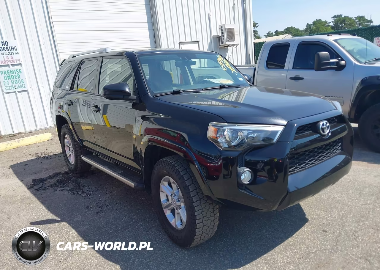2018 Toyota 4Runner Sr5