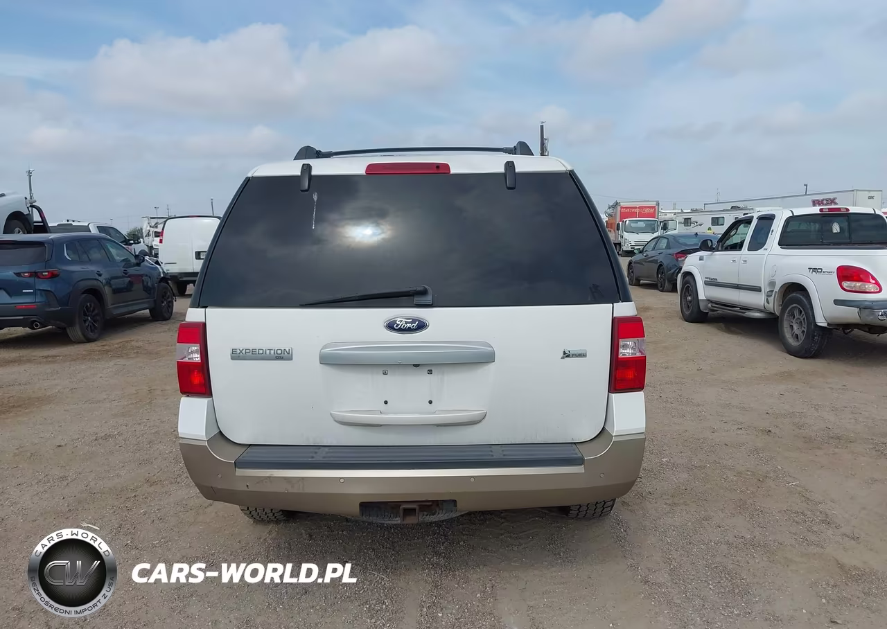 2013 Ford Expedition Xlt VIN:1FMJU1J57DEF24887 - 17