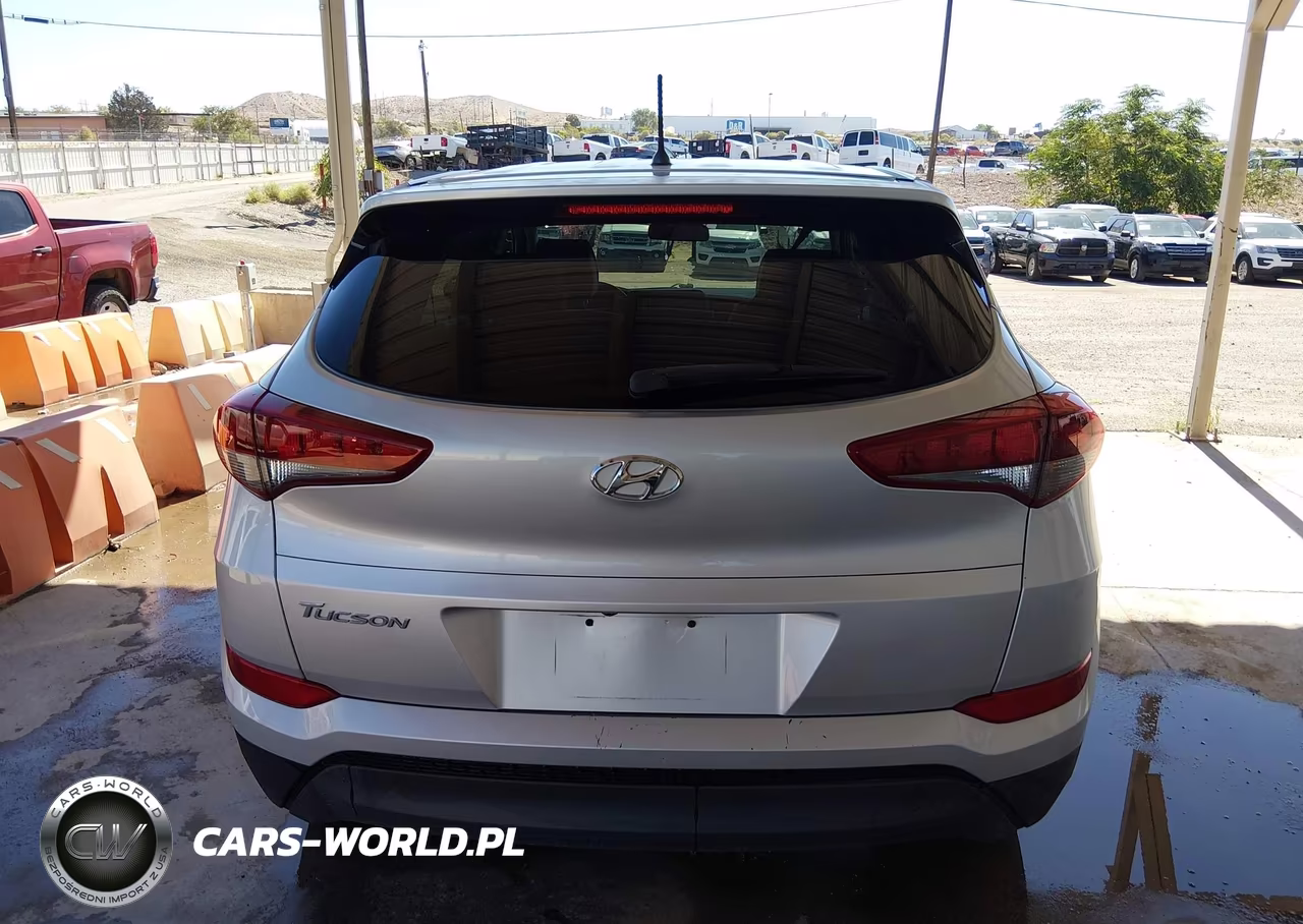 2018 Hyundai Tucson Se VIN:KM8J23A45JU670702 - 16
